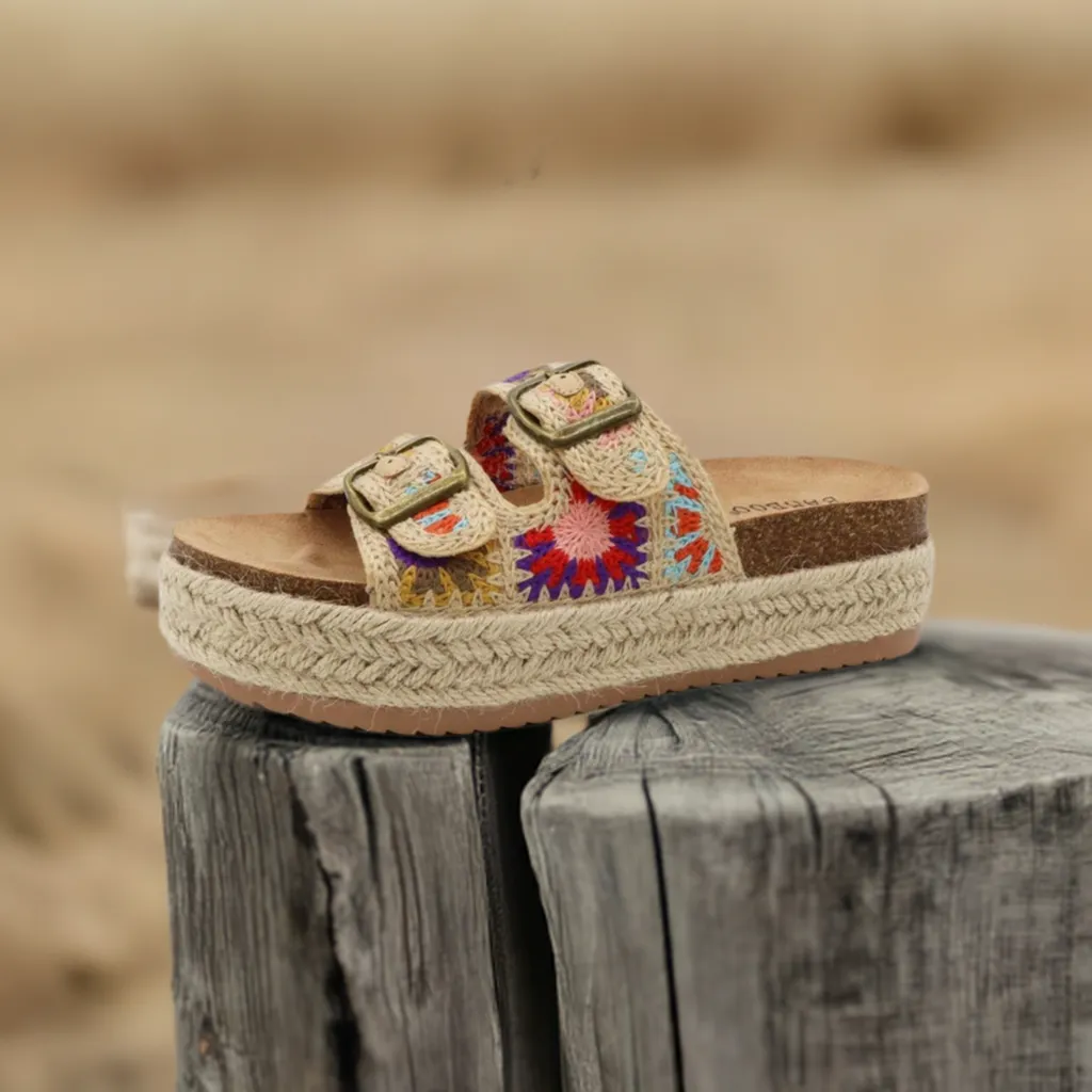 BRAKE-01 Natural Multicolored Crochet Sandal