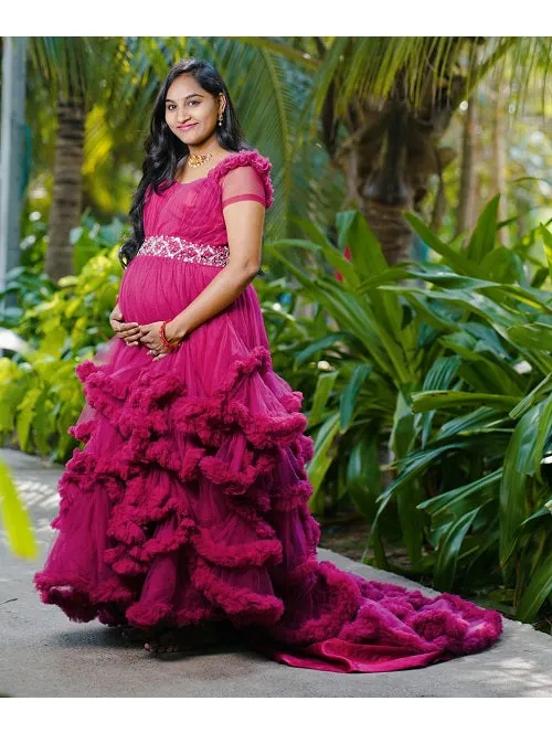 G148, Wine Puffy Maternity Shoot  Baby Shower Trail Gown, Free Size pp