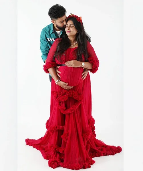 G668, Red Puffy Maternity Shoot  Baby Shower Trail Gown Size, (All) pp